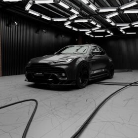 Aston Martin DBX